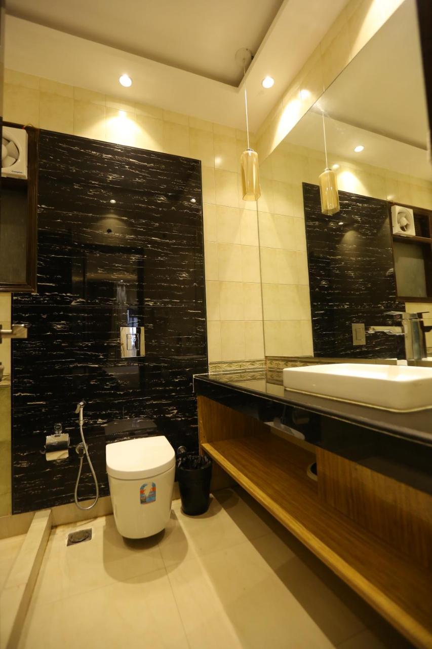 Jr Residency New Delhi Bagian luar foto